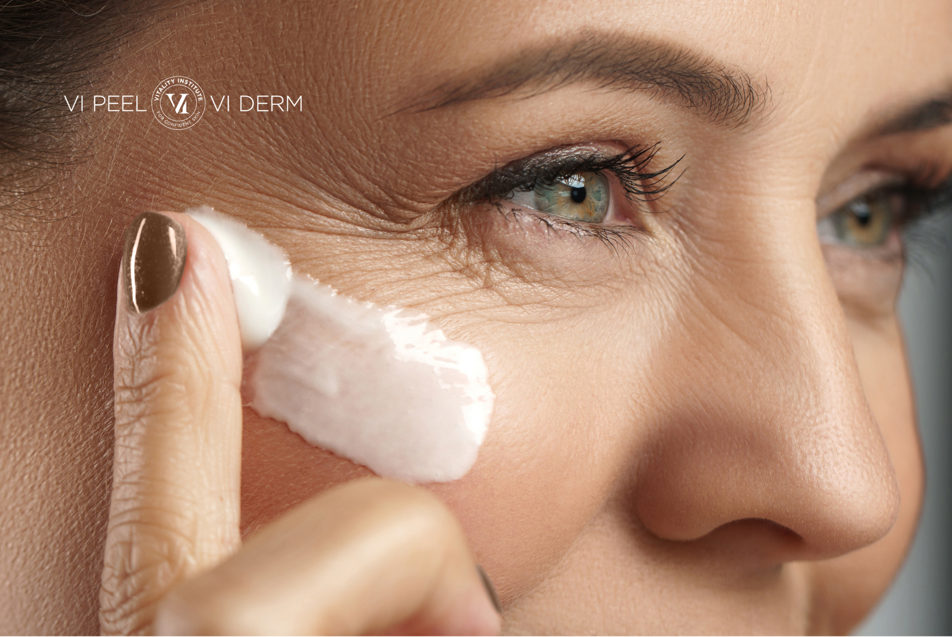 Cách chăm sóc da để cải thiện tình trạng da lão hoá